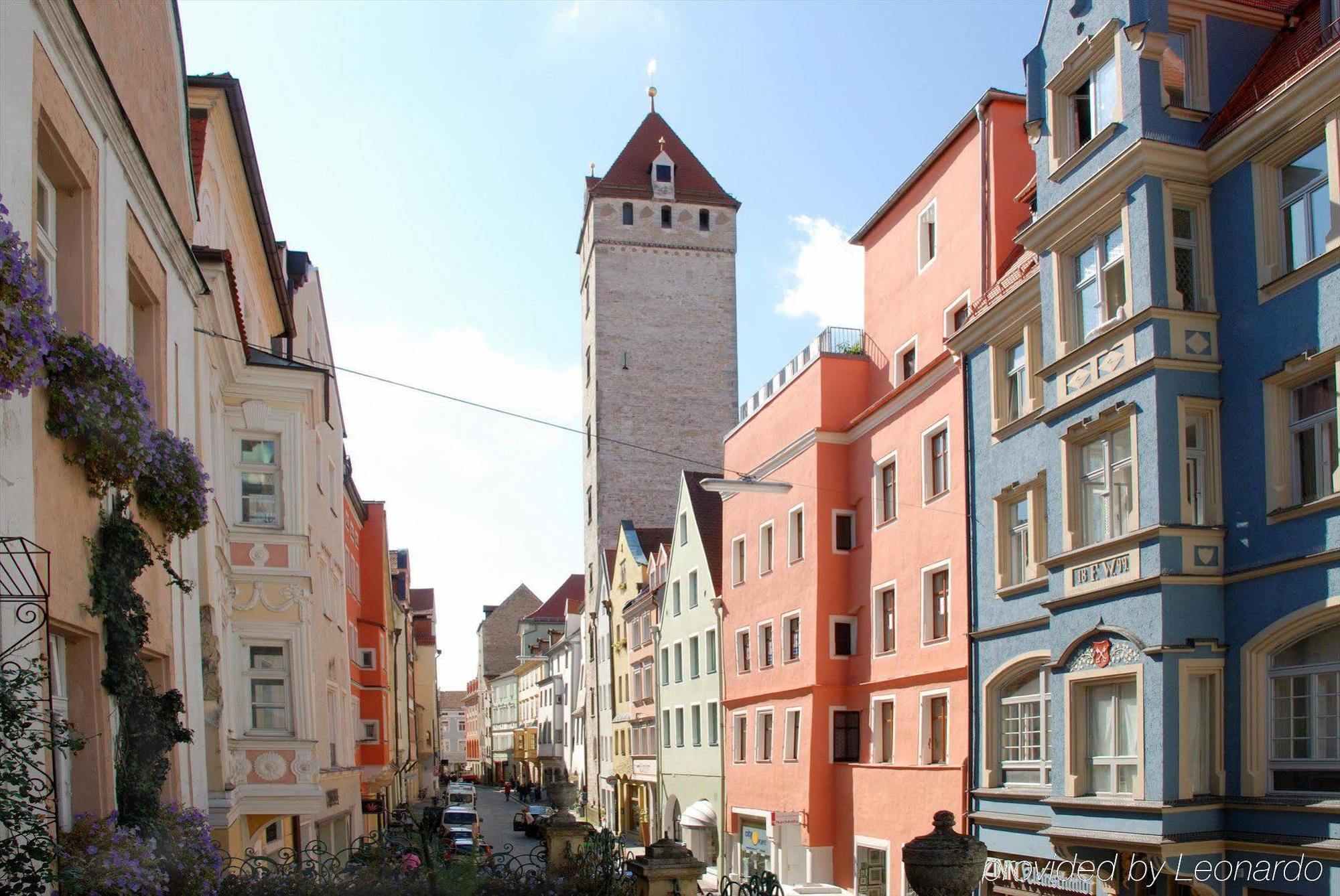 Hotel Orphee - Grosses Haus Regensburg Exterior foto
